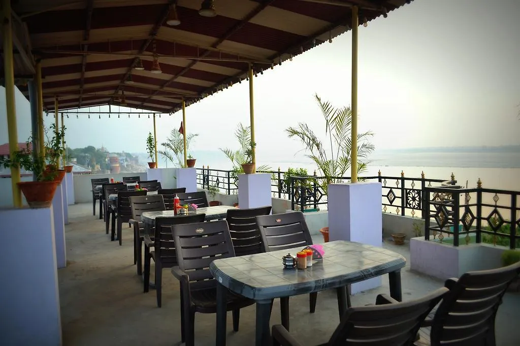 Holy Ganges View Hotel Váránaszi India